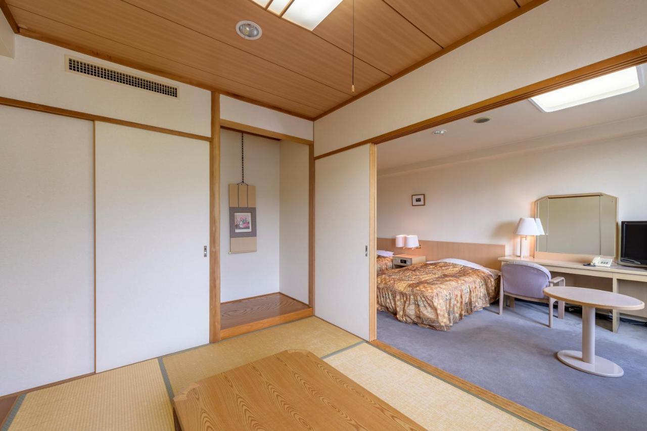 Hotel Tagawa Yamanouchi  Eksteriør billede